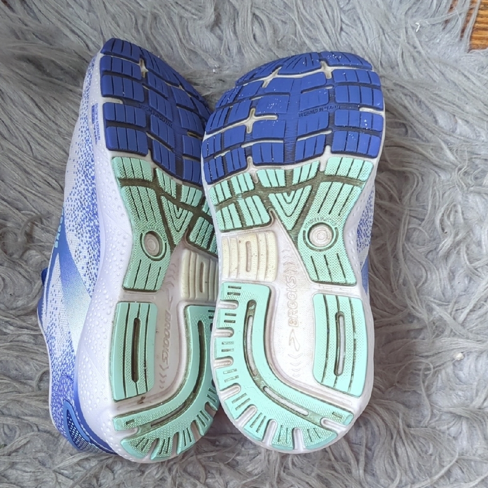 Brooks Ghost 16 Running Shoes in White and Blue - Picture 2 of 4